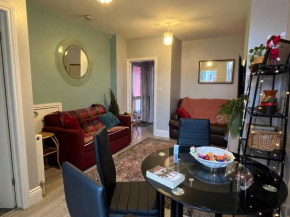 Beach & Dreamland nearby -Pet friendly & Garden